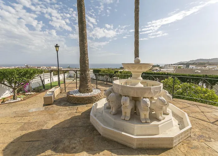 Villa Canovas - Leones