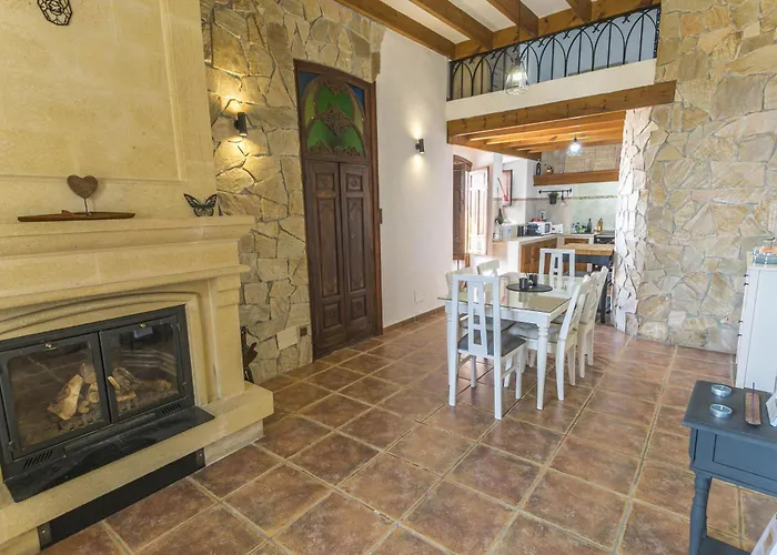 Canovas - Leones Nerja