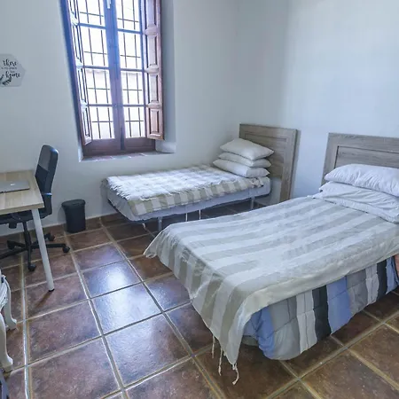 Canovas - Leones Villa
