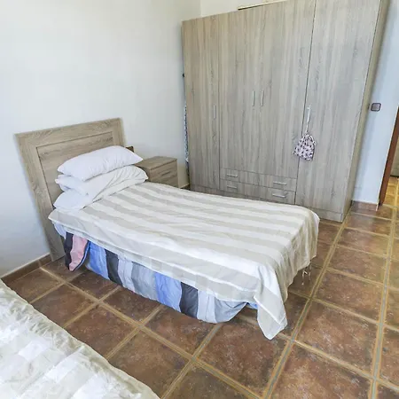Canovas - Leones Villa *